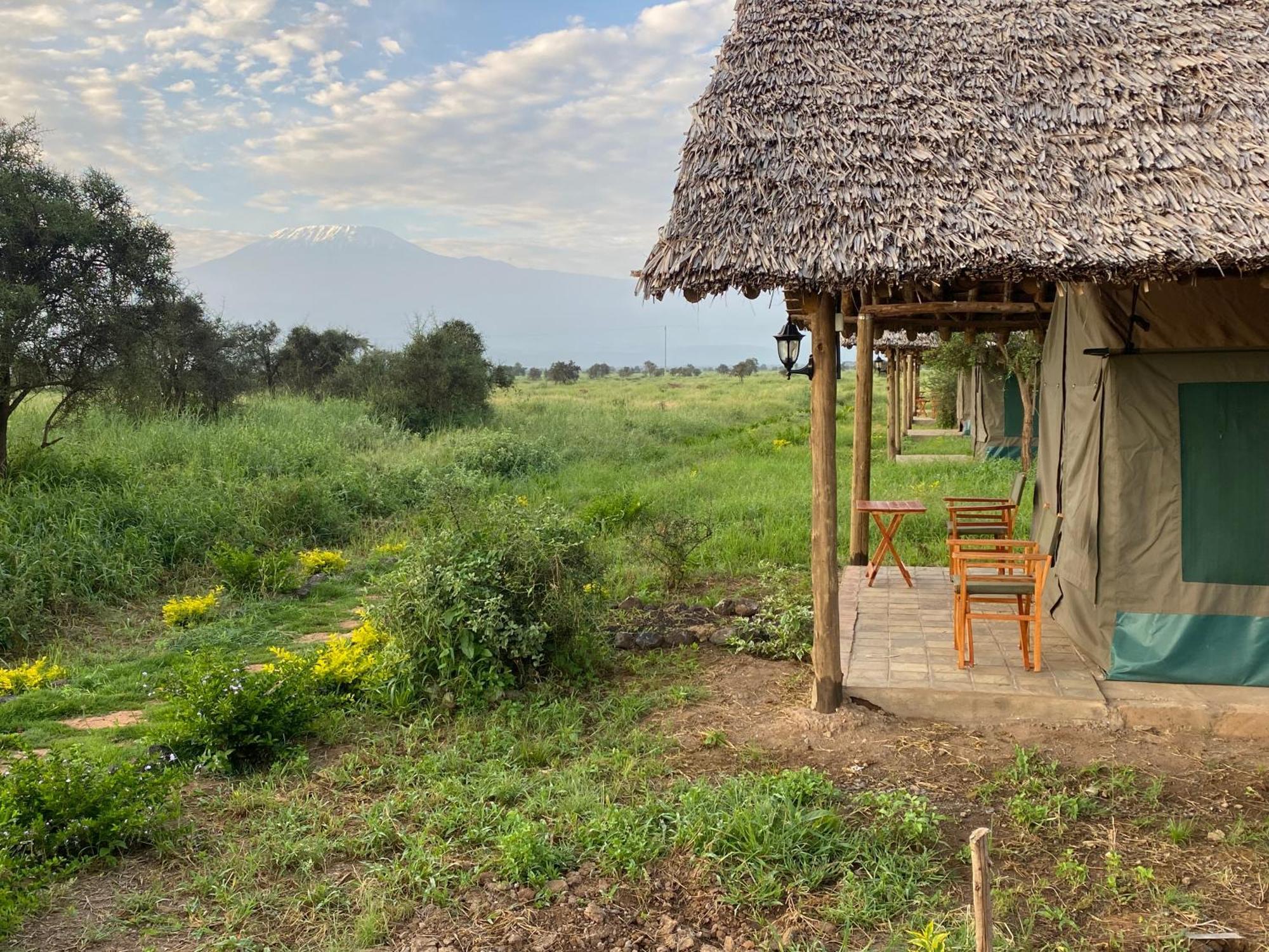 Amboseli Discovery Camp Екстер'єр фото