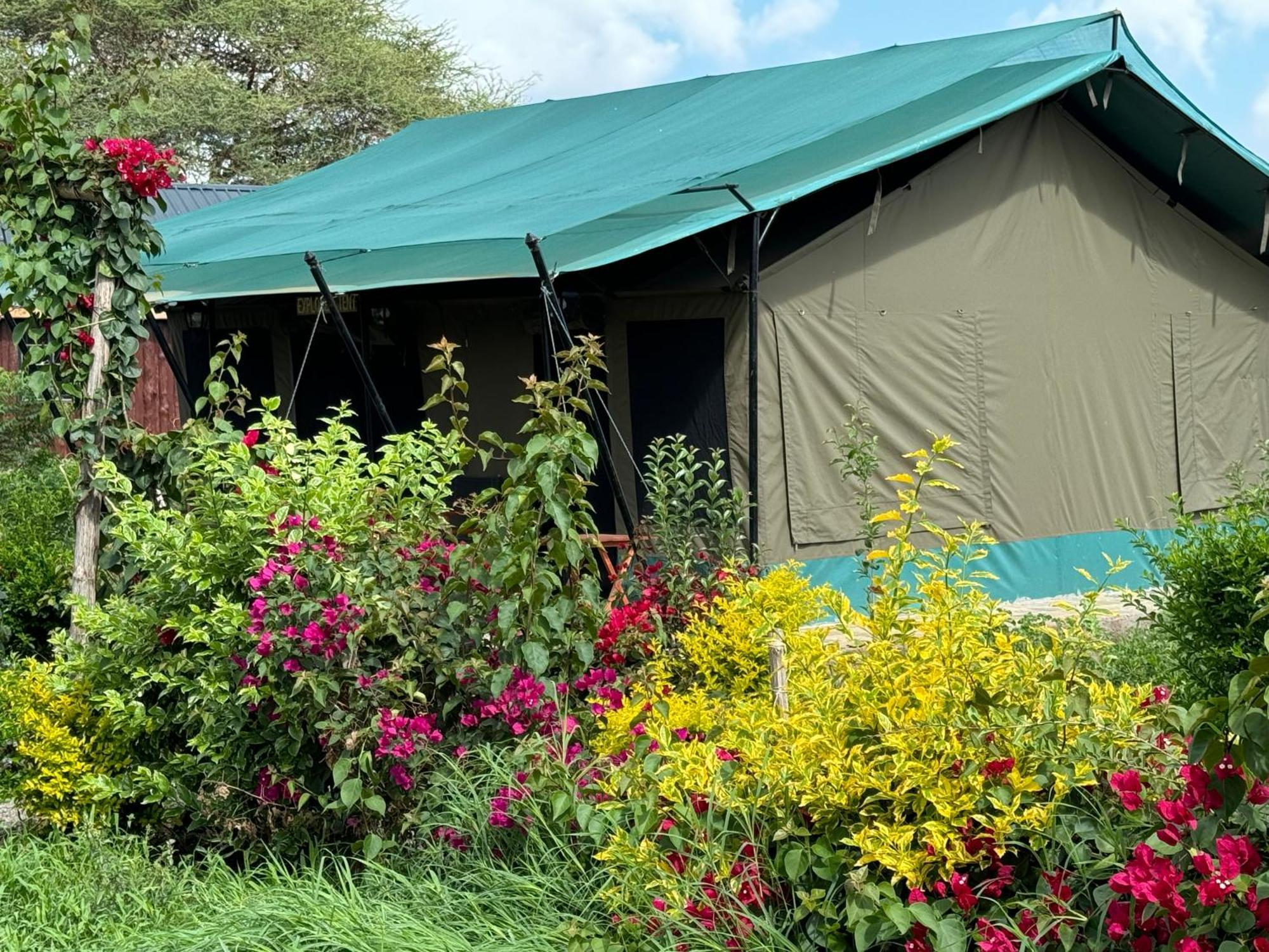 Amboseli Discovery Camp Екстер'єр фото