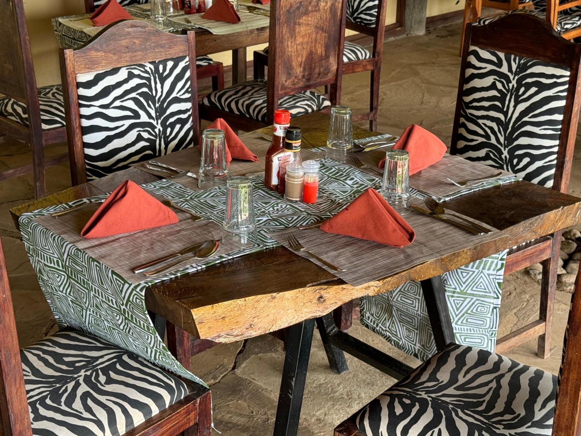 Amboseli Discovery Camp Екстер'єр фото