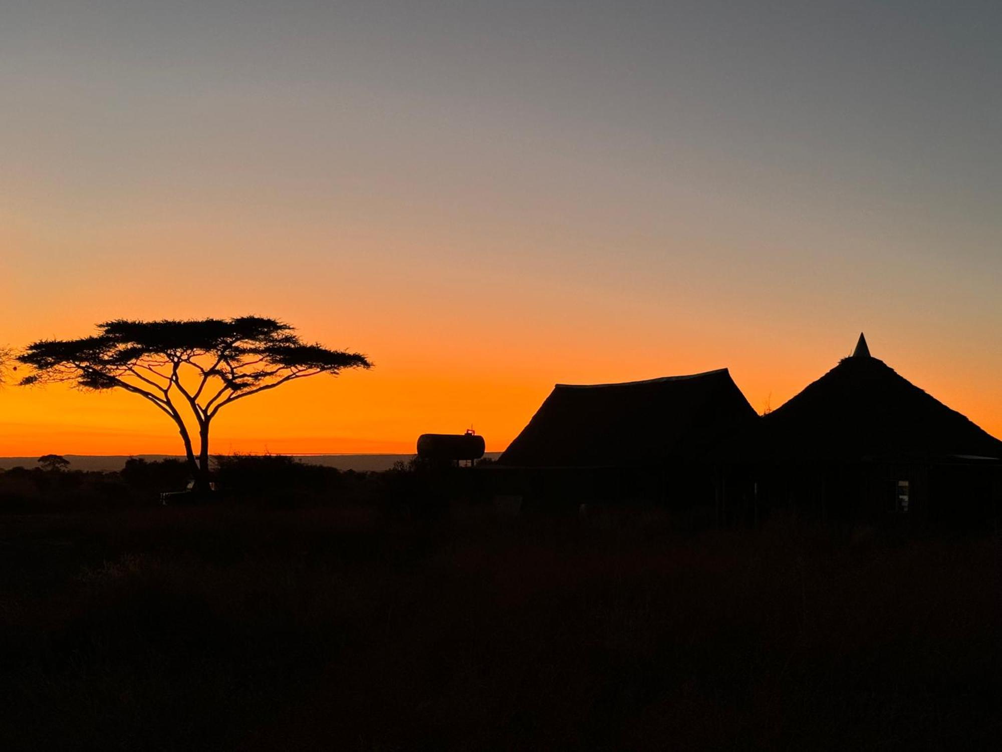 Amboseli Discovery Camp Екстер'єр фото
