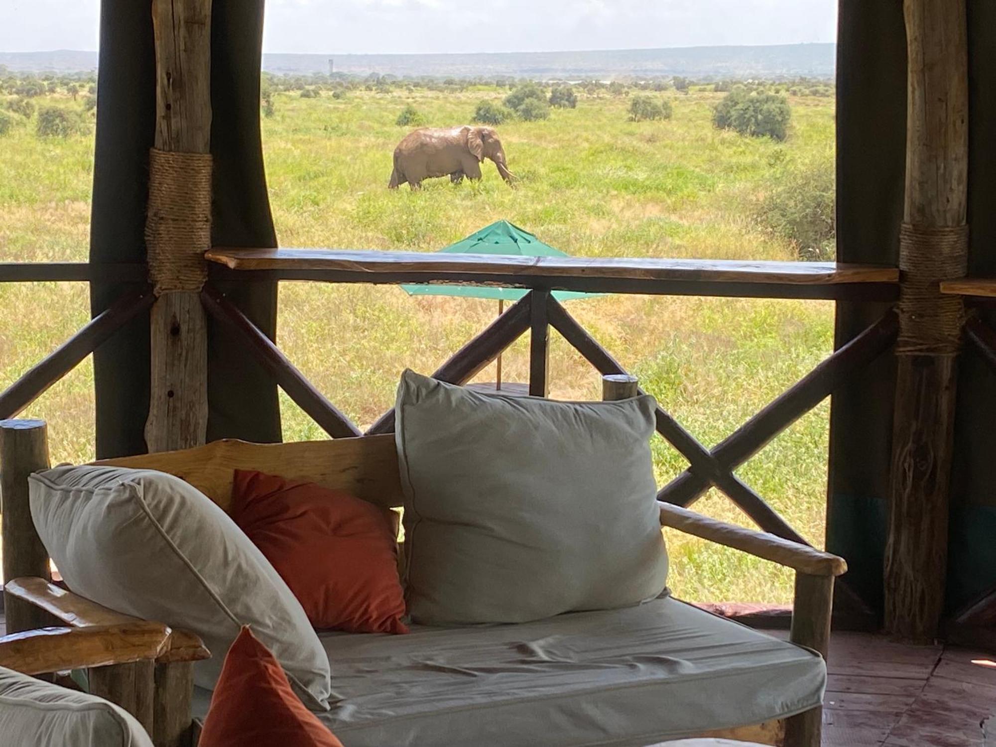 Amboseli Discovery Camp Екстер'єр фото