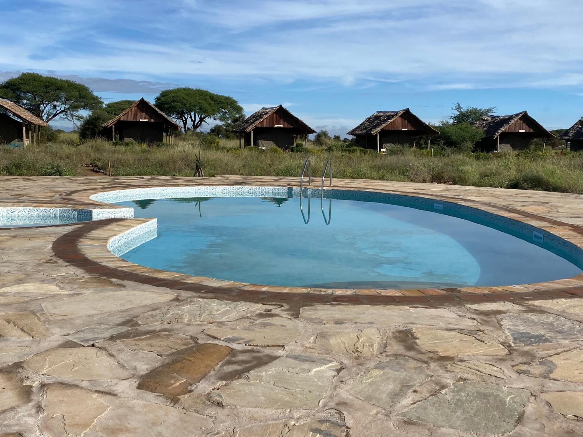 Amboseli Discovery Camp Екстер'єр фото